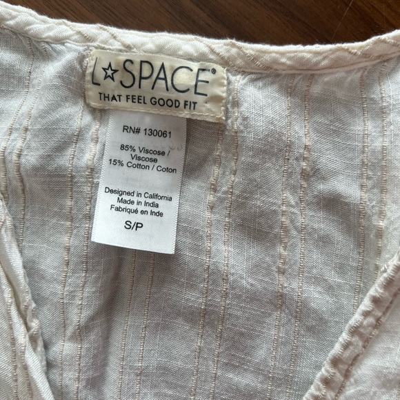 L*Space Textured Cream from slit cover up - Picture 3 of 3